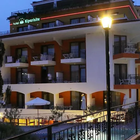 Hotel Kiparisite
